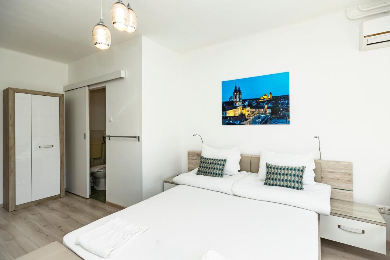 Dobo Vendeghaz Hotell Eger Eksteriør bilde